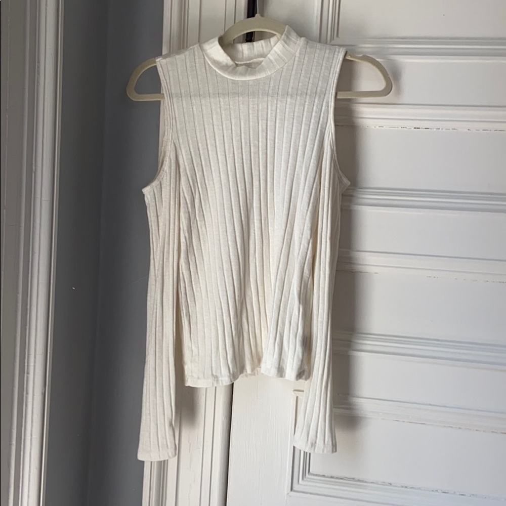 Cold Shoulder Long Sleeve Top